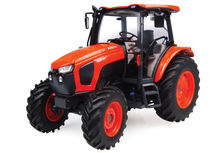 KUBOTA M5 111 TRACTOR