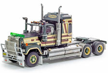 MACK BI-CENTENNIAL SUPERLINER  Thunderbolt