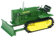 JOHN DEERE MC CRAWLER with BLADE