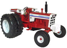 OLIVER 1955 TRACTOR  Limited Edition