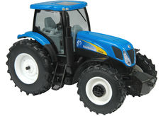 NEW HOLLAND T7040 TRACTOR     Dealer Edition   (faded box)