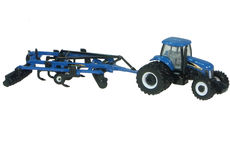 NEW HOLLAND TG305 TRACTOR with ST 740 CHISEL PLOUGH/DISC