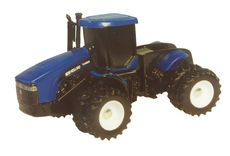 NEW HOLLAND TJ450 4WD TRACTOR with DUALS