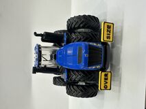 oversize sign HALF SPLIT