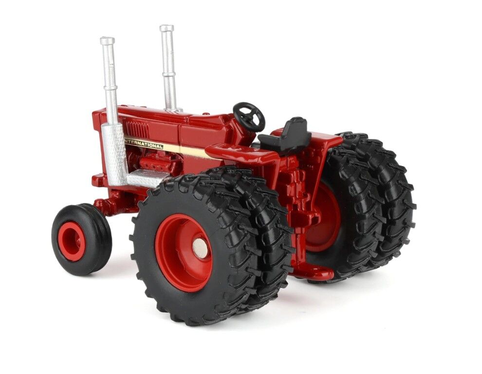 Case IH 1486 IH V8 tractor