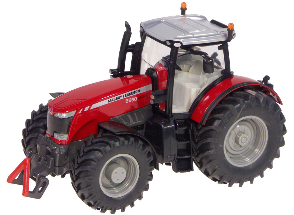 Massey Ferguson 8680 tractor