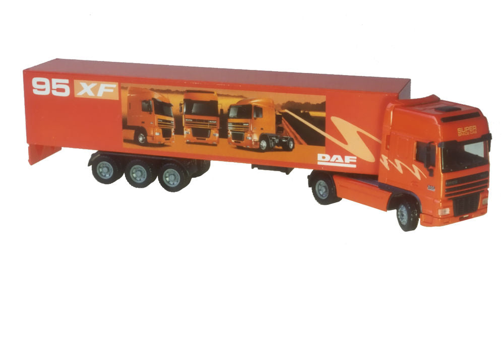 DAF 95XF pantech semi truck    shelf worn/faded packaging