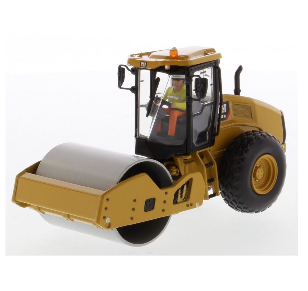 Caterpillar smooth drum roller