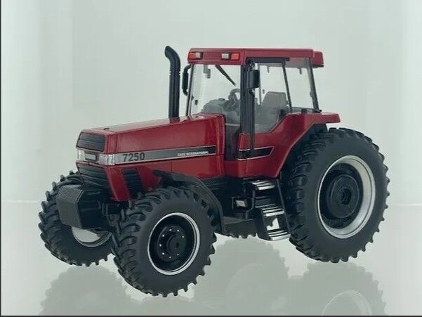 Case Magnum 7250 (single rear wheel)