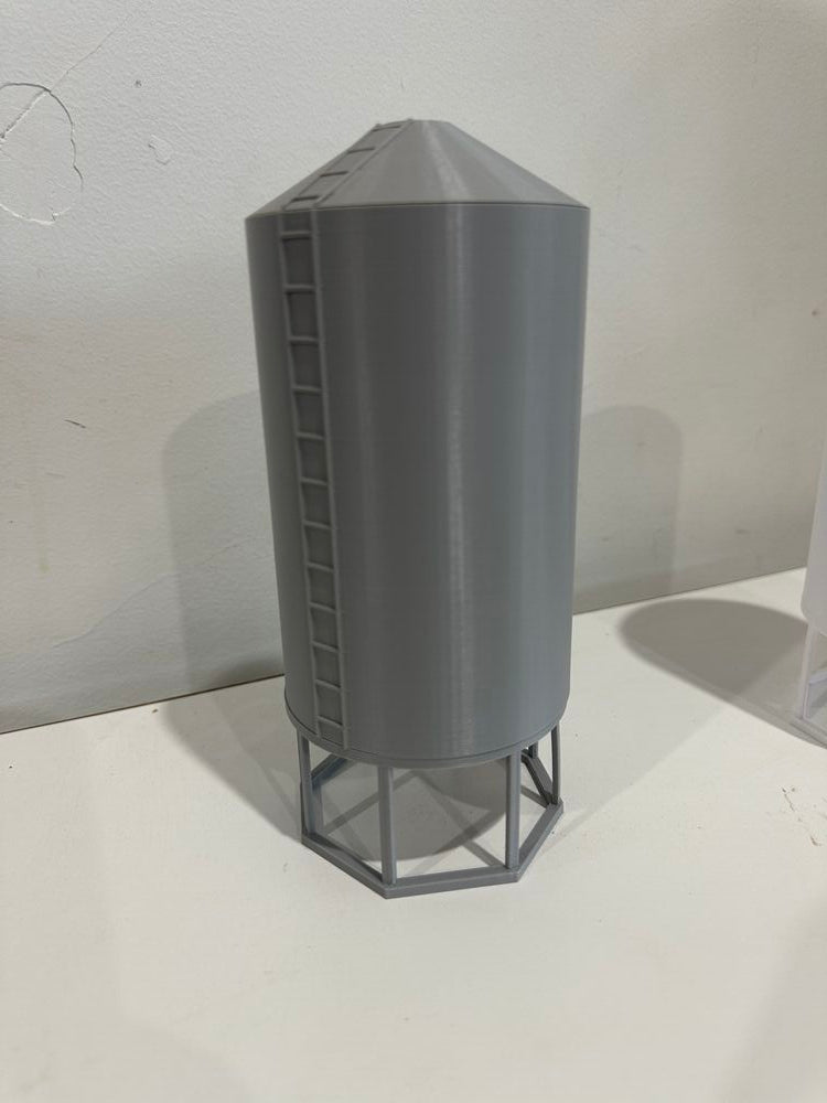 Grey silo 1/64 scale 3D printed