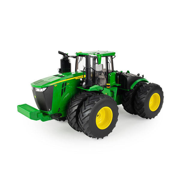 John Deere 9R 640 with new 13.6L engine