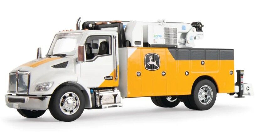 John Deere service truck _ prestige edition