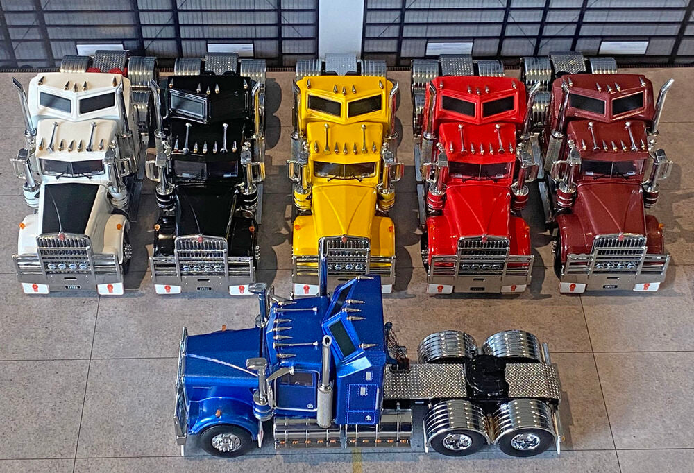 Kenworth W900 (8 colours available)  alloy wheels