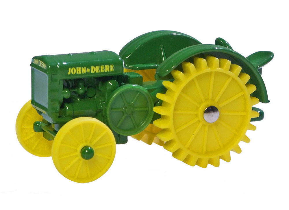 John Deere model 'd' tractor  ('unstyled d' )