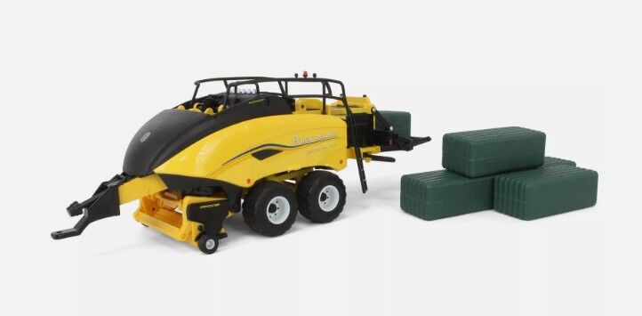 New Holland BigBaler 340+ with 6 square bales