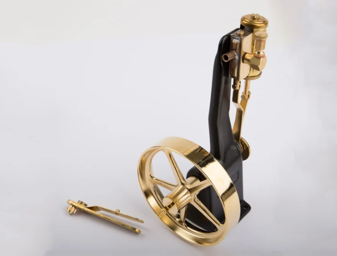 Wilesco steam engine and base  (brass/black) to suit WD 456