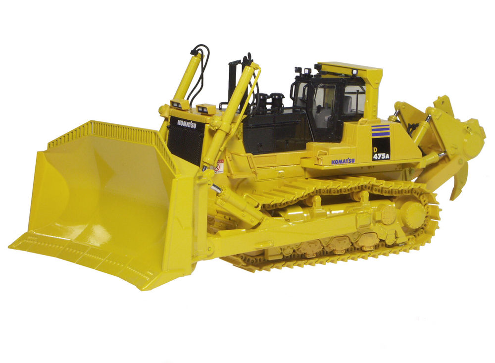 KOMATSU D475A5EO  BULLDOZER  Very detailed model scale model by Collector Models