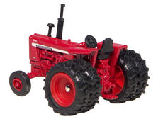 1456 TRACTOR with Rear Duals