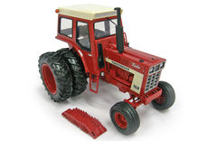 1566 TRACTOR with Duals  Prestige series