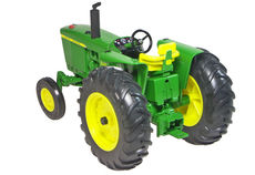 3020 TRACTOR with wide front axle