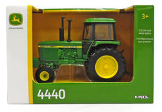 4440 TRACTOR with CAB