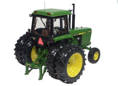 4450 TRACTOR   Precision Elite Series No 1
