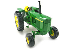 4520 TRACTOR