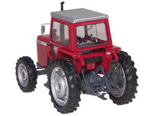 590 TRACTOR with CAB   very detailed