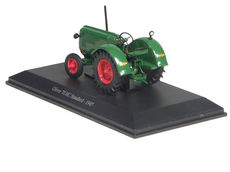 70 STANDARD TRACTOR    very detailed