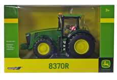 8370R TRACTOR