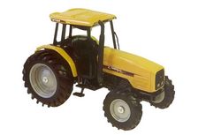 AGCO CHALLENGER MT465 TRACTOR   (Not in original box)