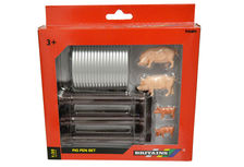 BRITAINS PIG PEN FARM ANIMAL SET