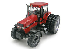 CASEIH 7130 MAGNUM with Duals  Prestige series