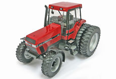 CASEIH 7150 MAGNUM FWA TRACTOR with Duals   Prestige Series