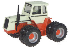 CASE 2470 4WD TRACTOR with duals