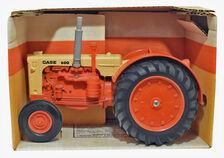 CASE 600 DIESEL TRACTOR