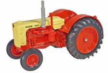 CASE 600 TRACTOR