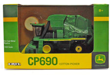 CP690 6 ROW COTTON PICKER