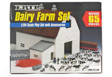 ERTL DAIRY BARN BUILDING SET with ANIMALS 65 pieces