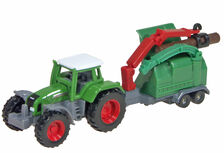 FENDT 928 VARIO TRACTOR with JENZ CHIPPER