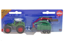 FENDT 928 VARIO TRACTOR with JENZ CHIPPER