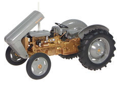 FERGUSON FE35 TRACTOR  Grey and Gold Fergy   very detailed