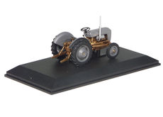 FERGUSON FE35 TRACTOR  grey and gold Fergy 35   very detailed