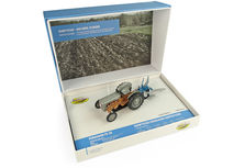 FERGUSON FE35 TRACTOR with RUMPSTAD REVERSABLE PLOUGH