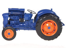 FORDSON DEXTA TRACTOR