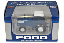 FORD TW-35 MFWD TRACTOR with CABIN & DUALS  High Detail model