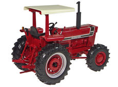 IH 1066 FWA TRACTOR   Prestige Series