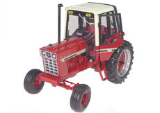 IH 1086 TRACTOR   Precision Key 6