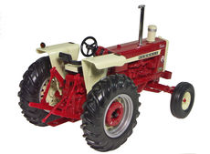IH 1206 TRACTOR  2012 Red Power Round Up   Collector Edition