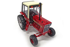 IH 786 TRACTOR  Prestige Edition